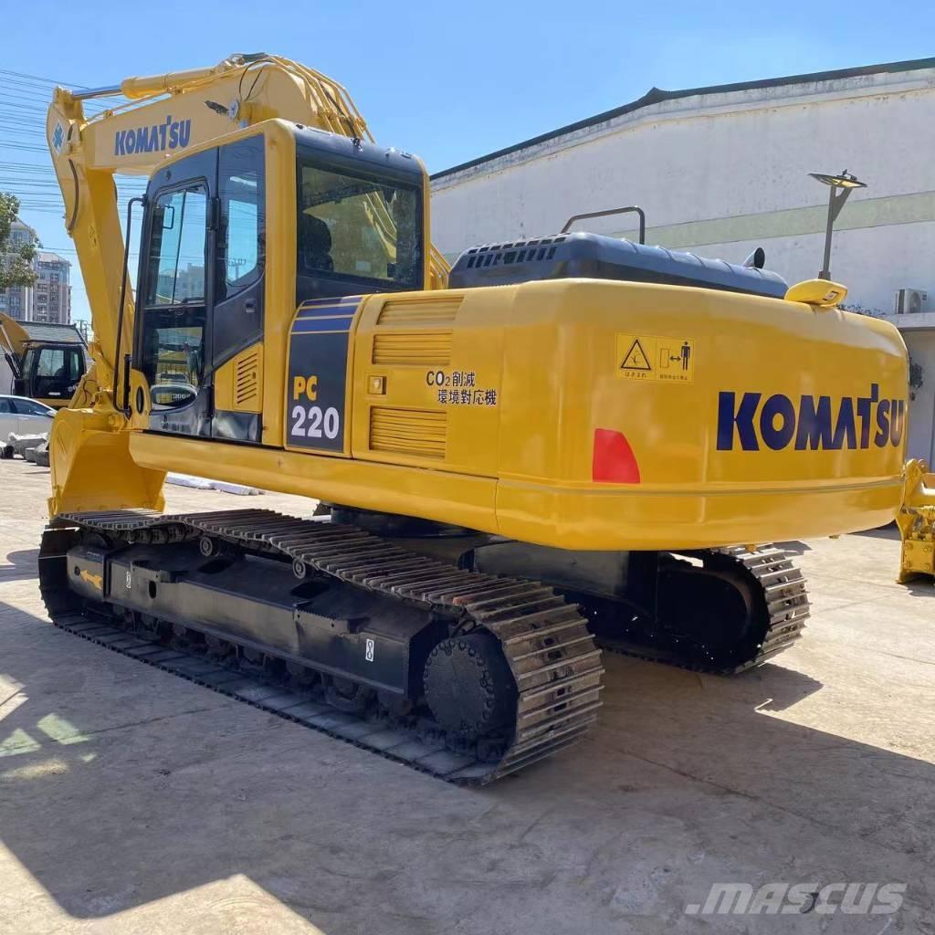 Komatsu PC 220 Koparki gąsienicowe