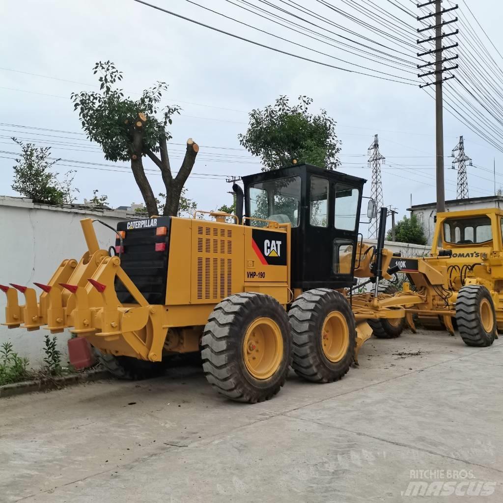 CAT 140 K Równiarki