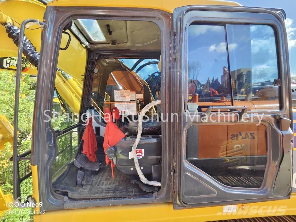 Komatsu 220-7 Koparki gąsienicowe