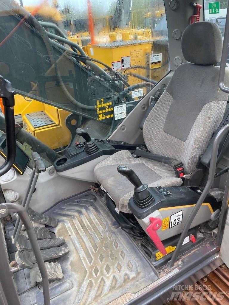 Volvo EC250EL Koparki gąsienicowe