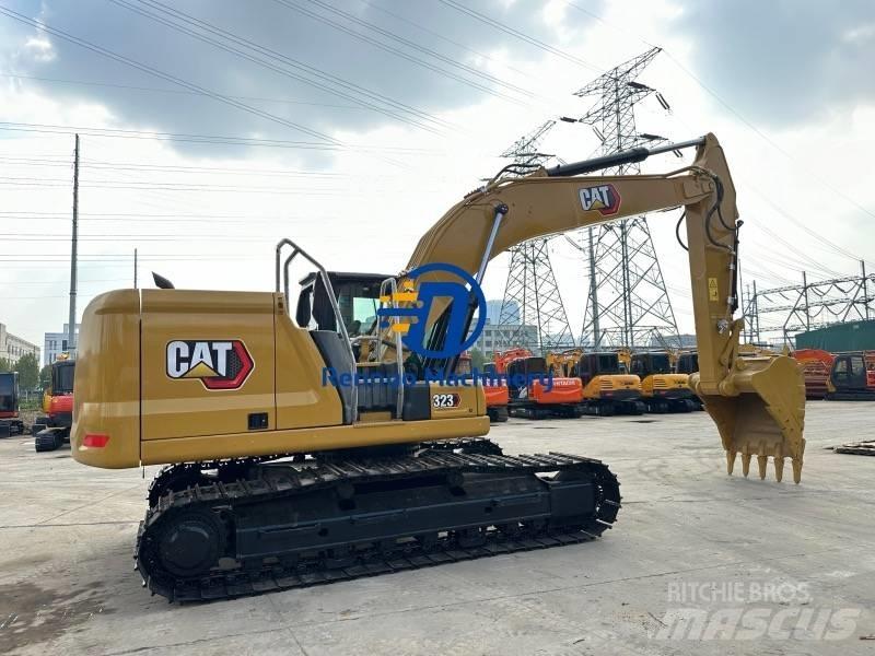 CAT 323GC Koparki gąsienicowe