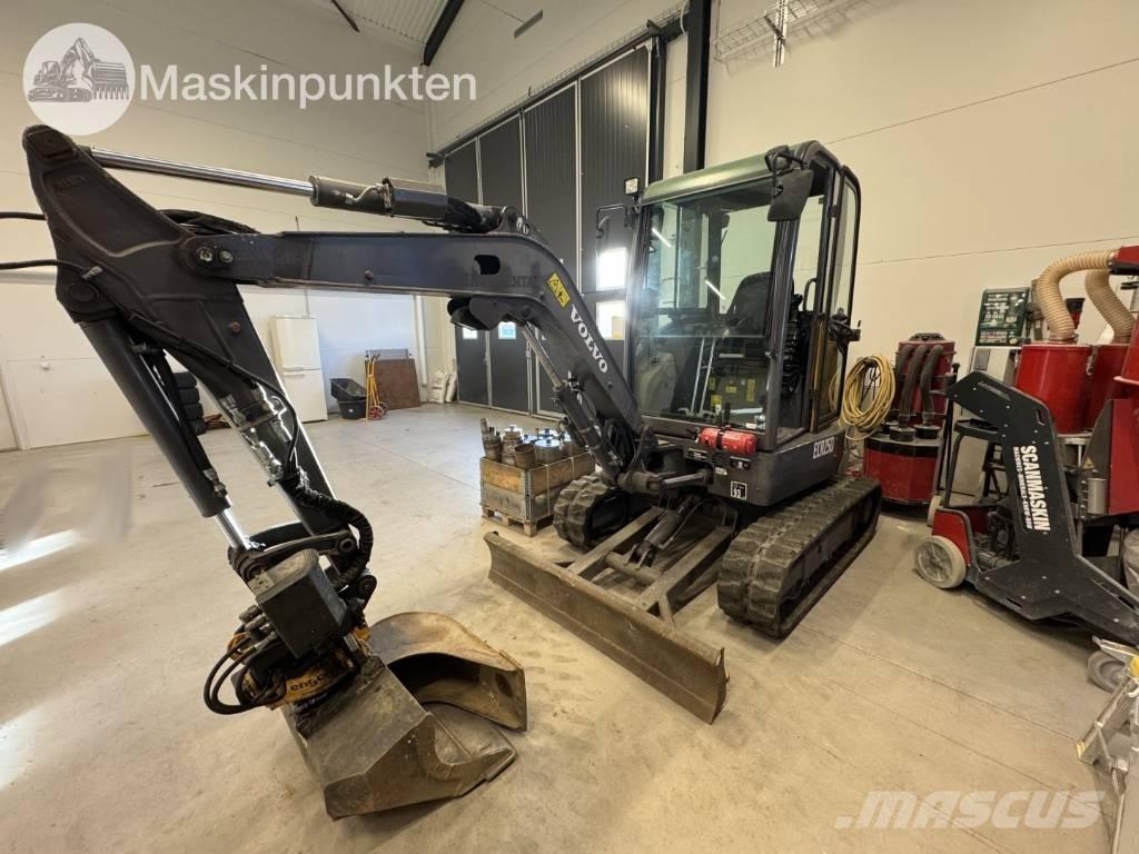 Volvo ECR 25 D Minikoparki