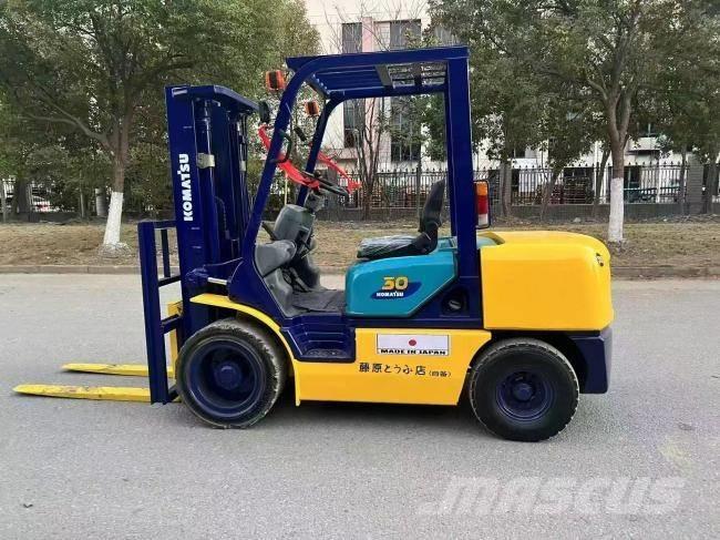 Komatsu FD 30 T-14 Wózki Diesla