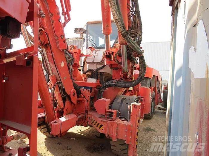 Sandvik DT 821 SC Wiertnice do nawierzchni