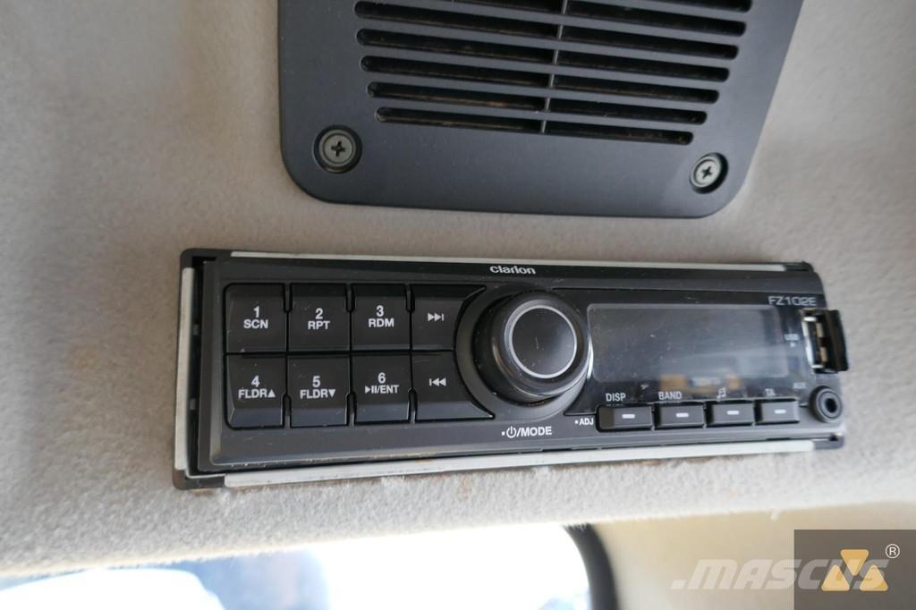 CAT 320FL Koparki gąsienicowe