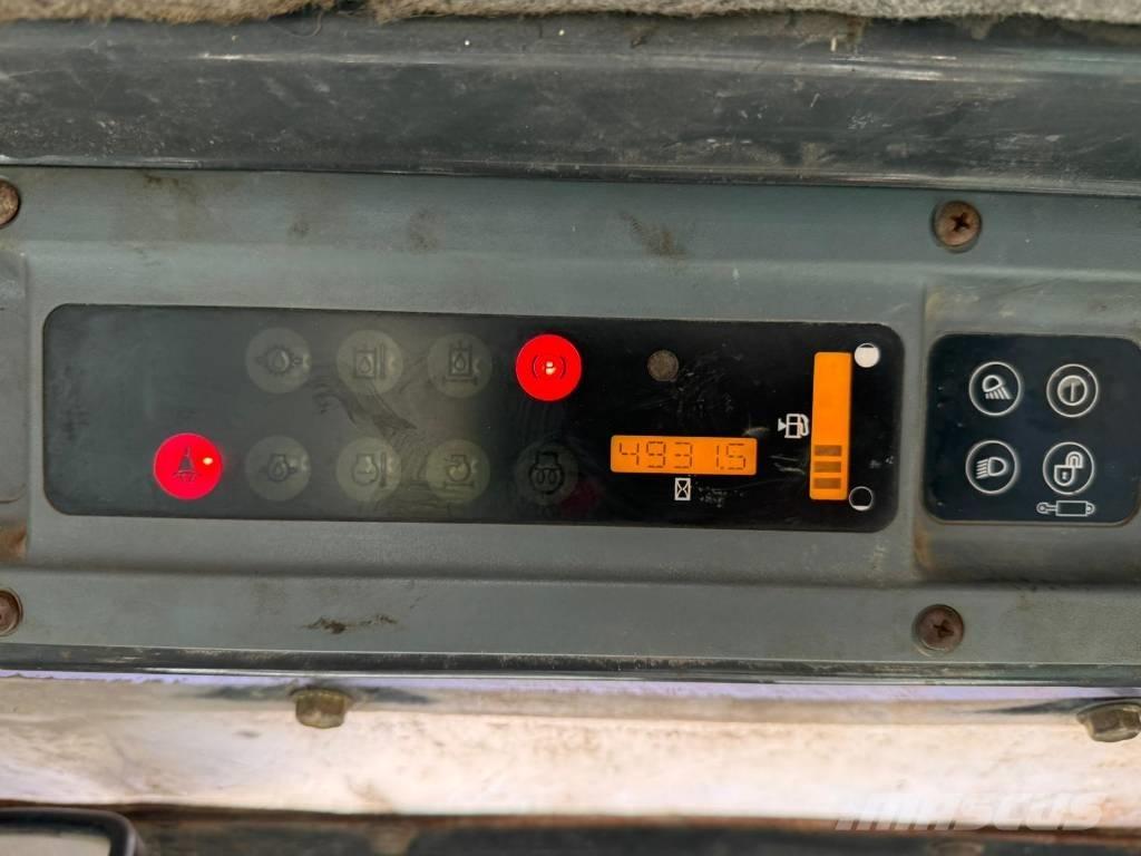 New Holland LS 170 Ładowarki burtowe