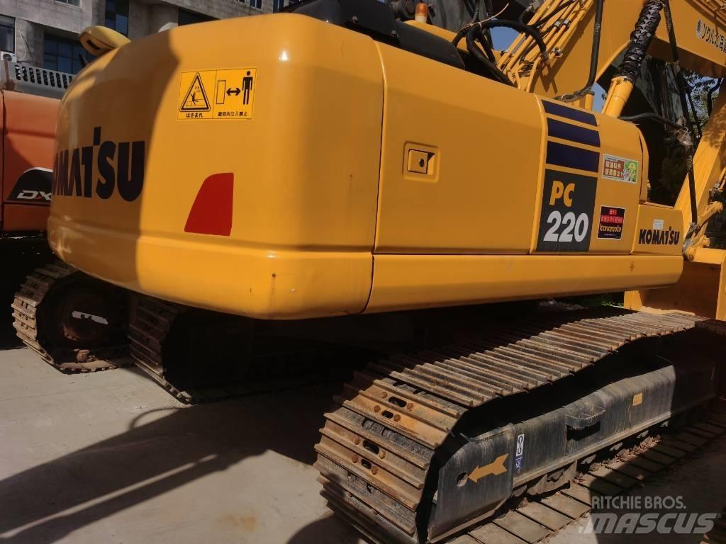 Komatsu PC 220-7 Koparki gąsienicowe