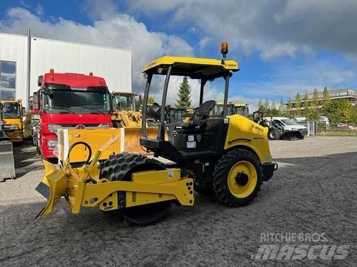 Bomag BW 124 PDH-5 Inne maszyny i akcesoria uprawowe