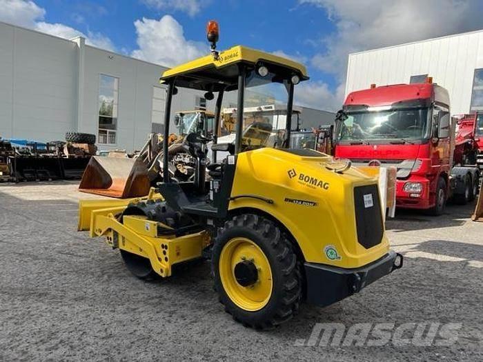 Bomag BW 124 PDH-5 Inne maszyny i akcesoria uprawowe