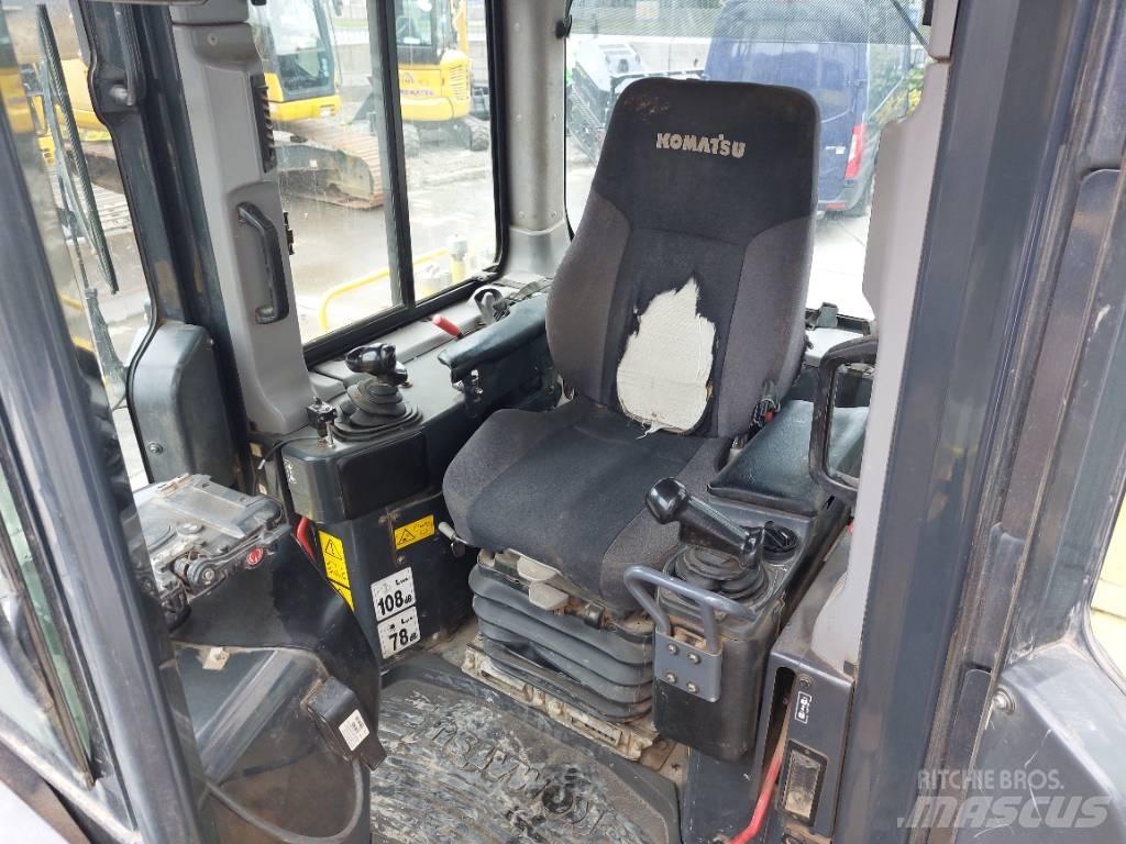 Komatsu D65PX-18 Spycharki gąsienicowe