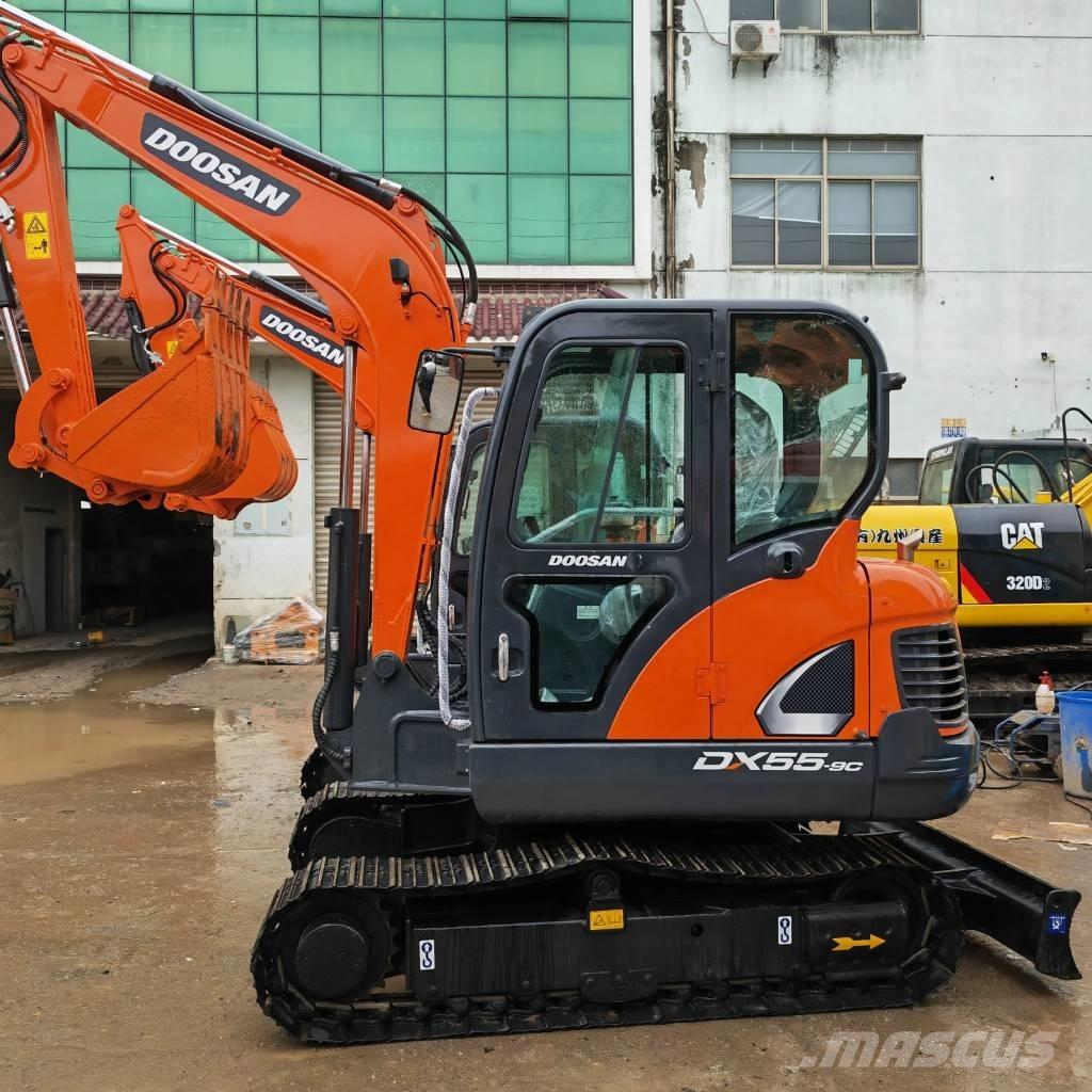 Doosan DX 55 Minikoparki