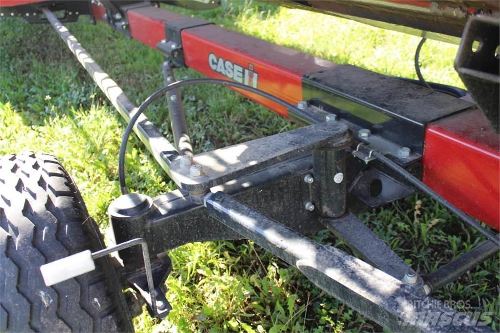 Case IH AF 8250 Kombajny zbożowe