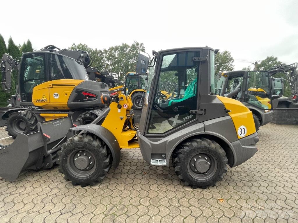 Mecalac AX700 Ładowarki kołowe