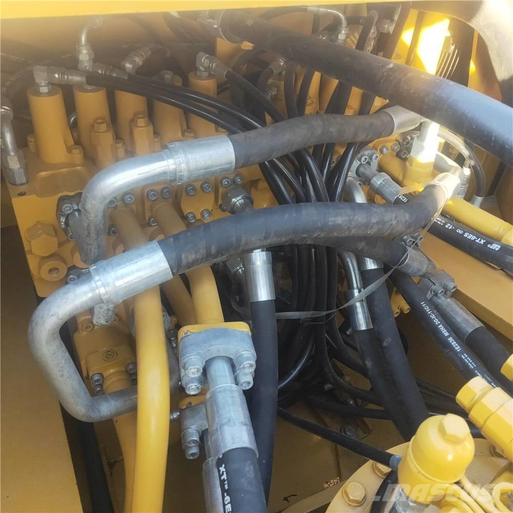 CAT 340D2 Koparki gąsienicowe