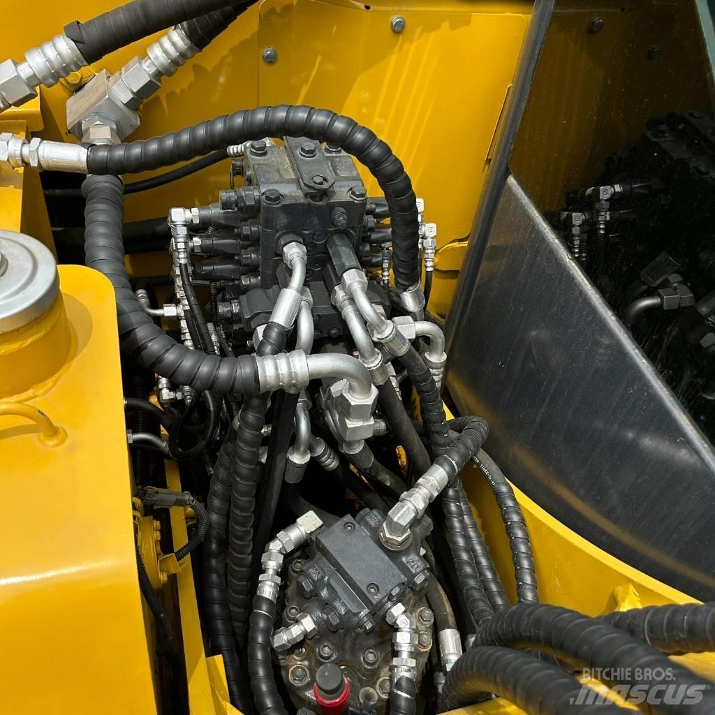 Komatsu 70-8 Koparki gąsienicowe