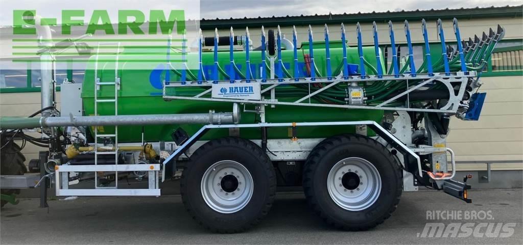 Bauer Poly 131 Rozrzutnik obornika