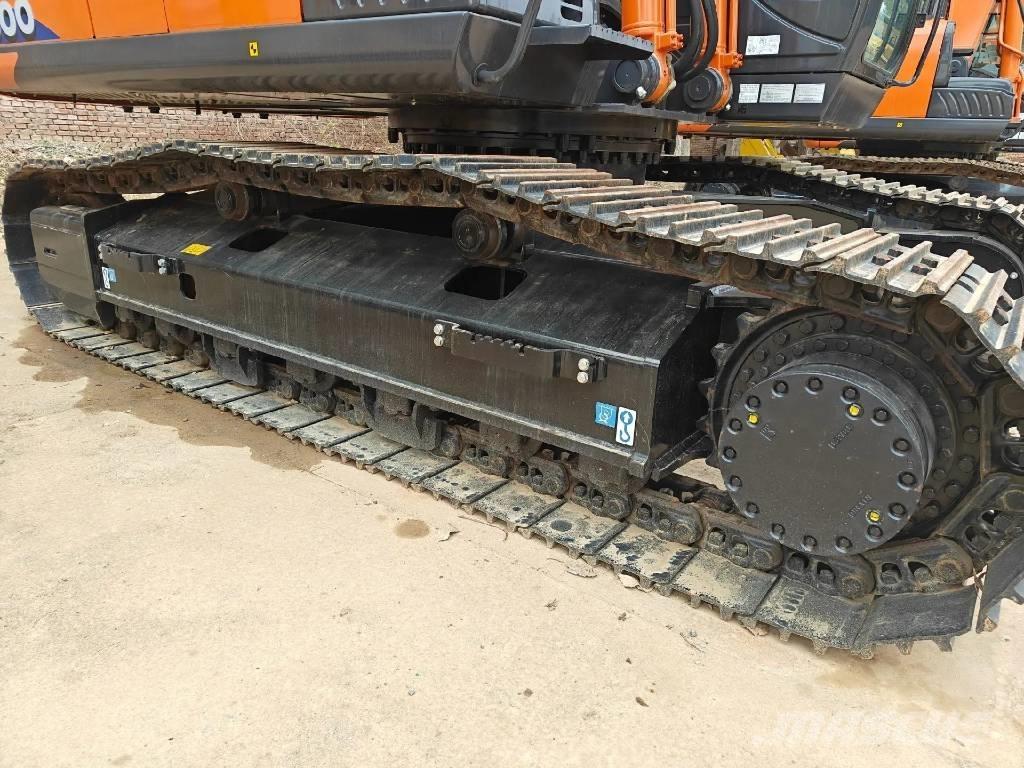 Hitachi ZX300 Koparki gąsienicowe