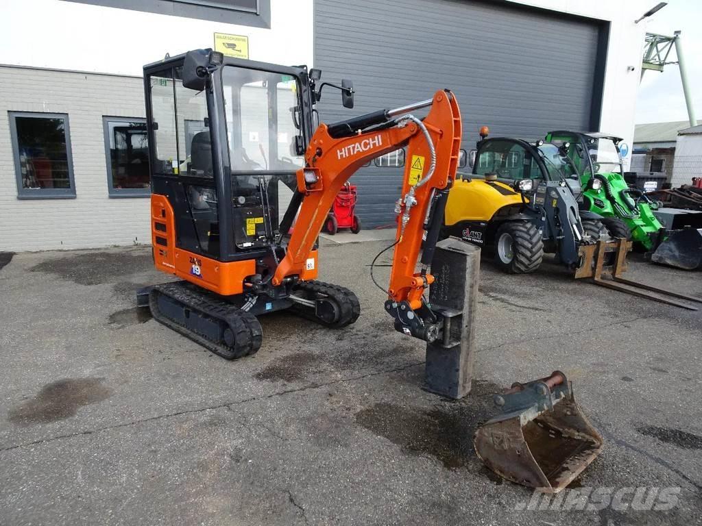 Hitachi ZX19-6 Minikoparki