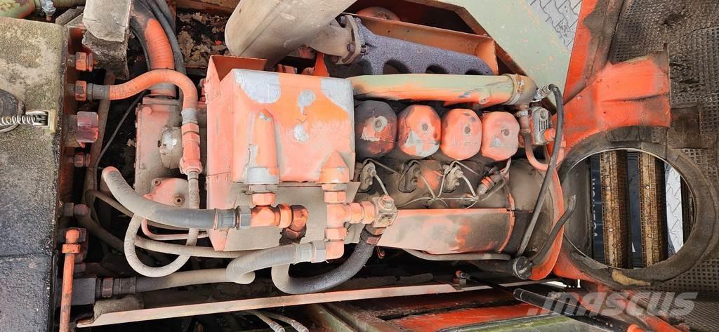 Atlas 1204 LC Koparki specjalne