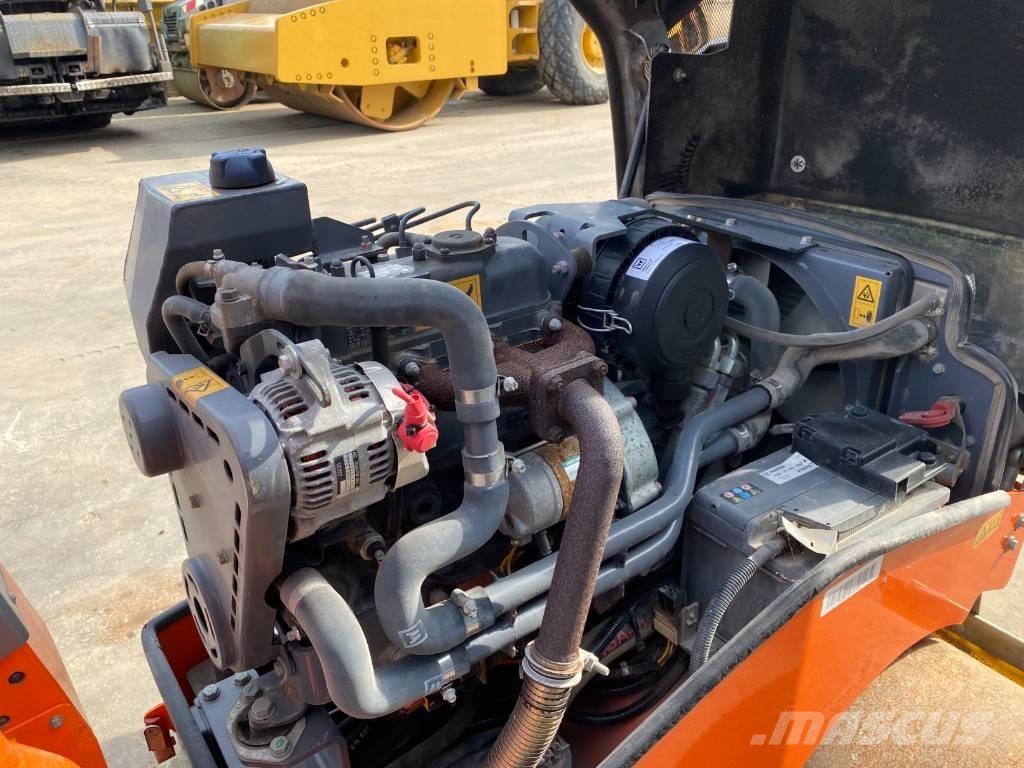 Hamm HD 10C VV Walce dwubębnowe