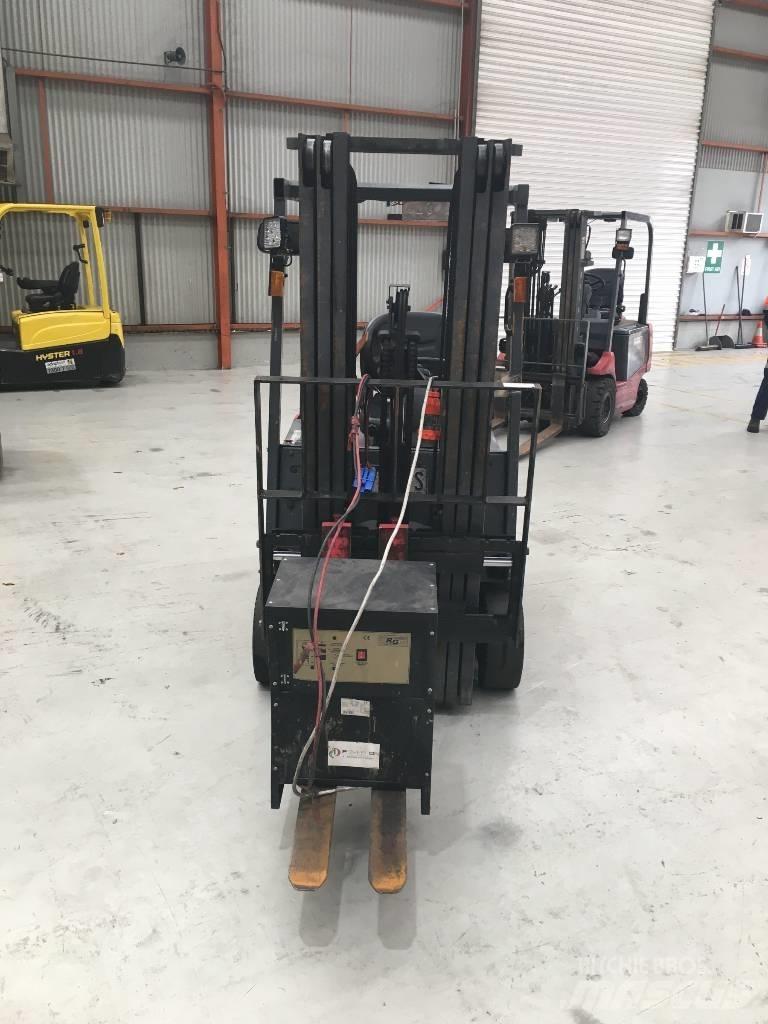 Nichiyu FBT18PN-75BC Wózki elektryczne