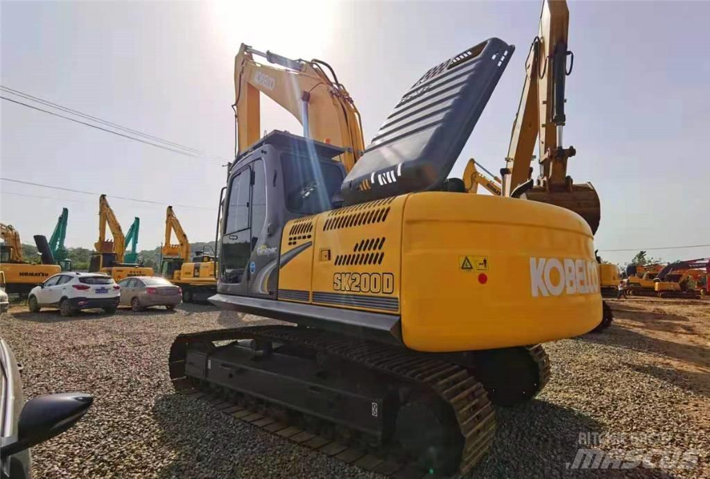 Kobelco SK 200-8 Koparki gąsienicowe
