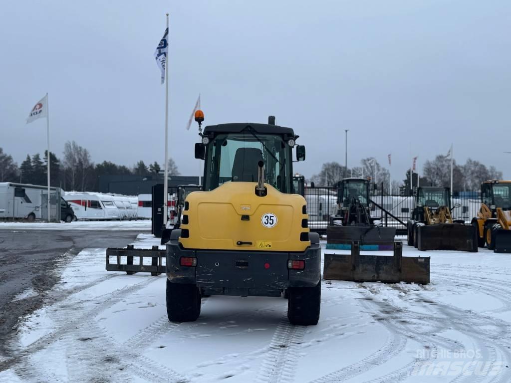 Yanmar V 120 Ładowarki kołowe