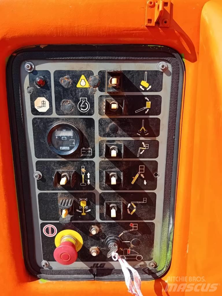 JLG E 450 AJ Podnośniki przegubowe