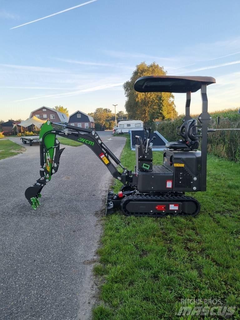 WCM CTX8010S Minikoparki