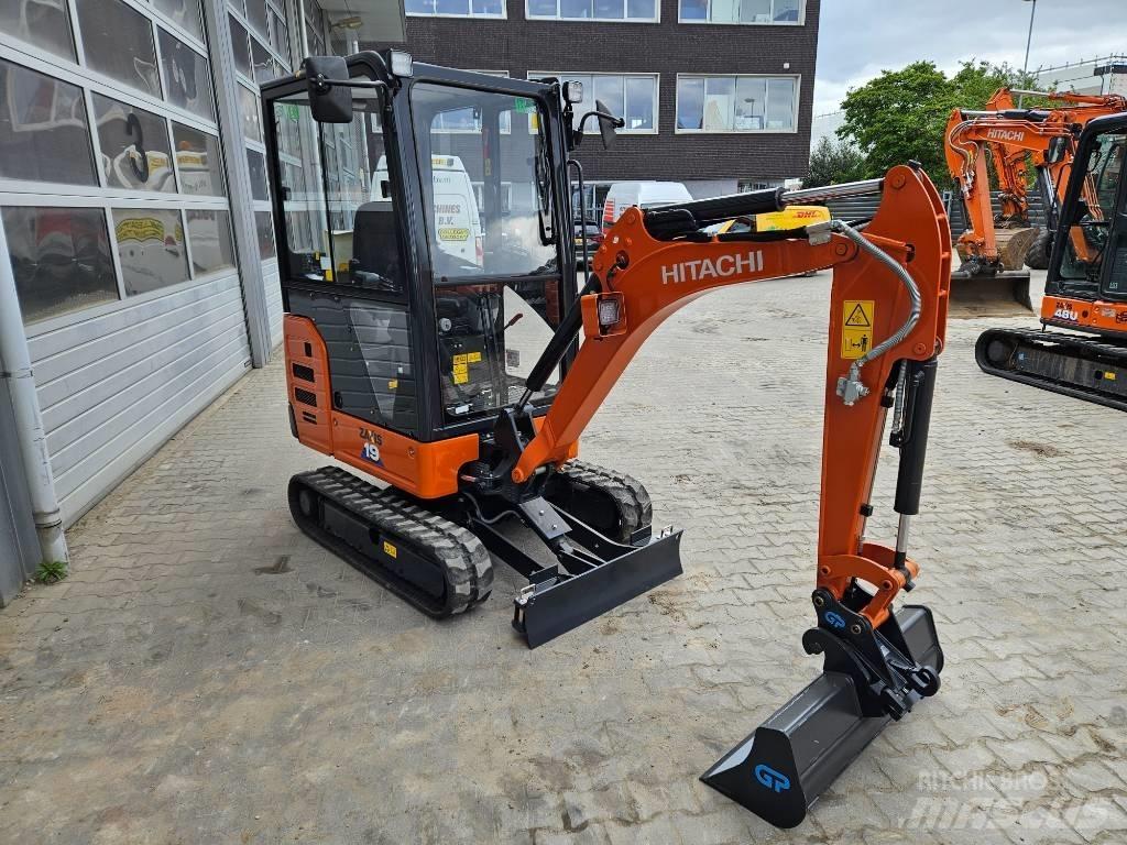 Hitachi ZX19-6 Minikoparki