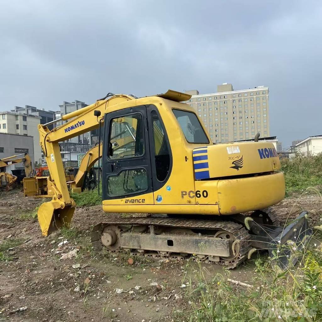 Komatsu PC 60-7 Minikoparki