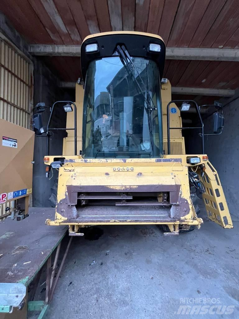 New Holland TF 76 Kombajny zbożowe