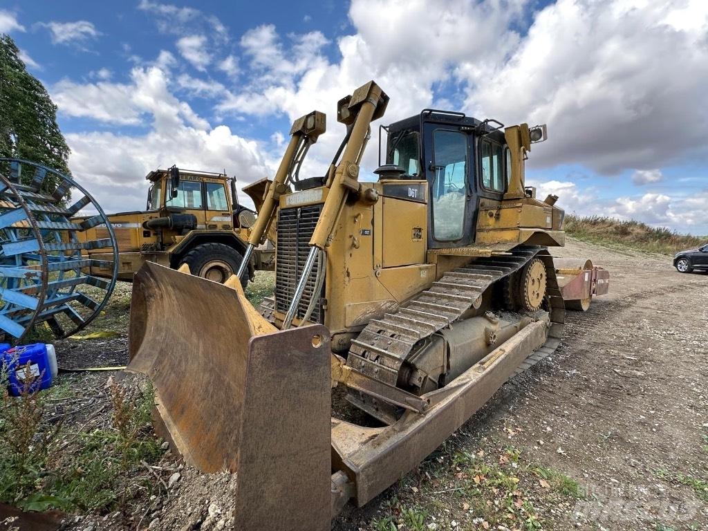 CAT D 6 T XL Spycharki gąsienicowe