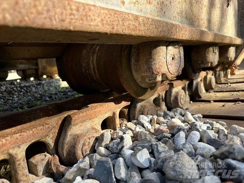 CAT 325 L Koparki gąsienicowe