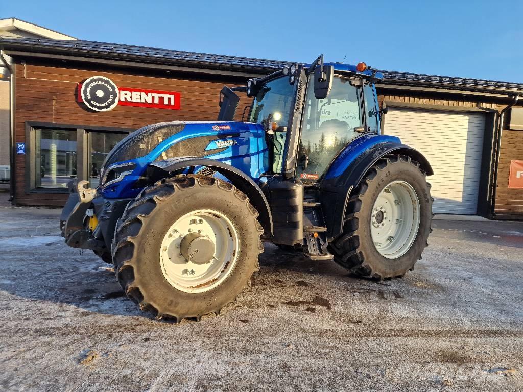 Valtra T 215 V Ciągniki rolnicze