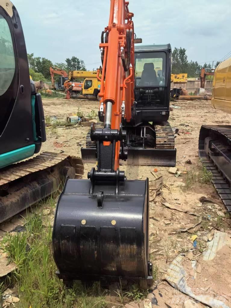 Doosan DX 60 Koparki gąsienicowe