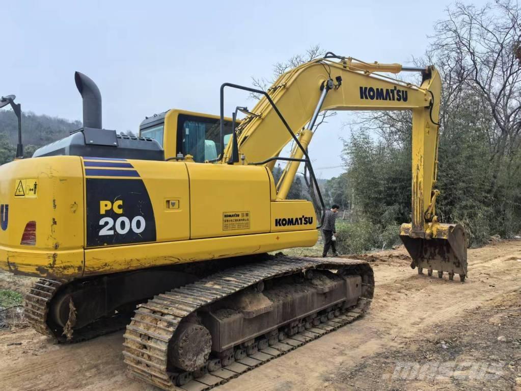 Komatsu PC 200-8 Midikoparki  7t - 12t