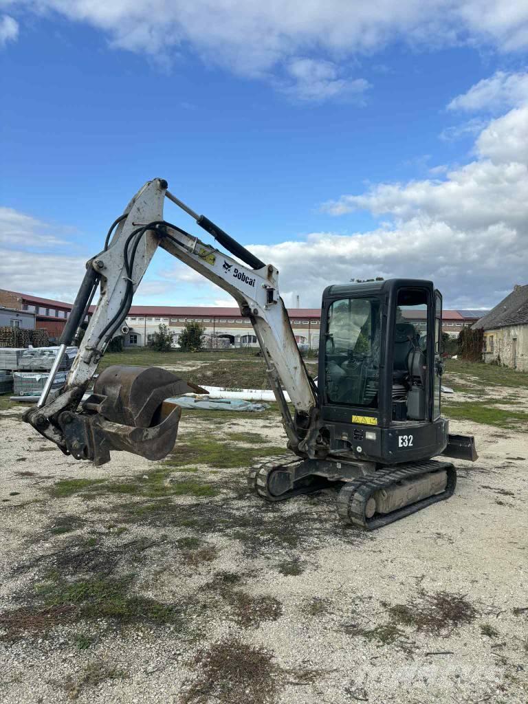 Bobcat E 32 Minikoparki