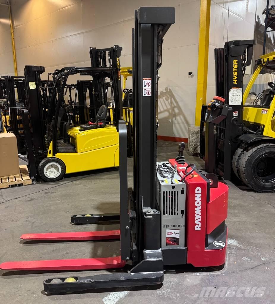 Raymond RSS40 Samojezdne maszyny do załadunku