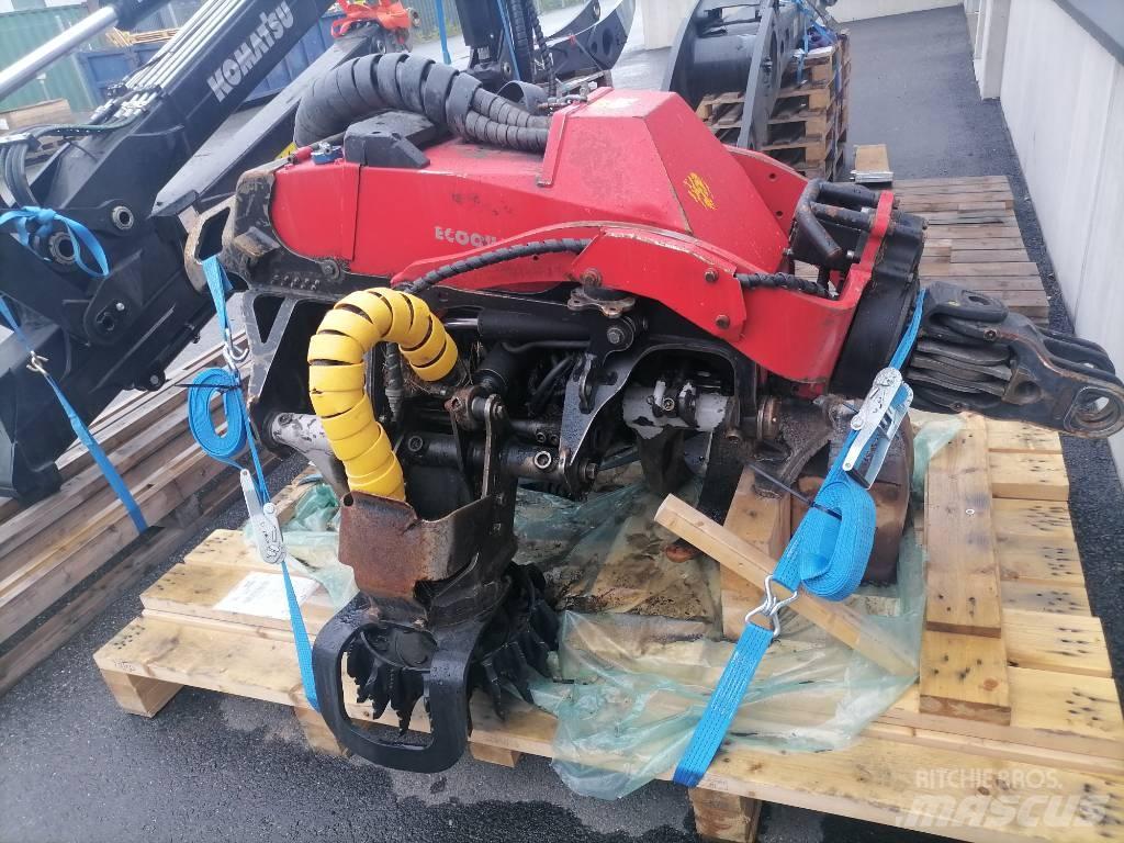 Komatsu C 124 Harwestery