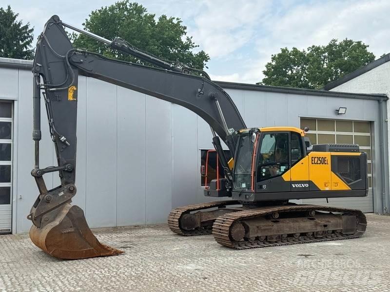 Volvo EC 250 EL Koparki gąsienicowe