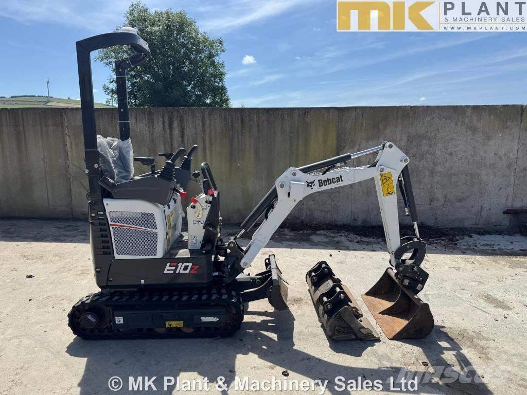 Bobcat E 10z (389hrs) Minikoparki