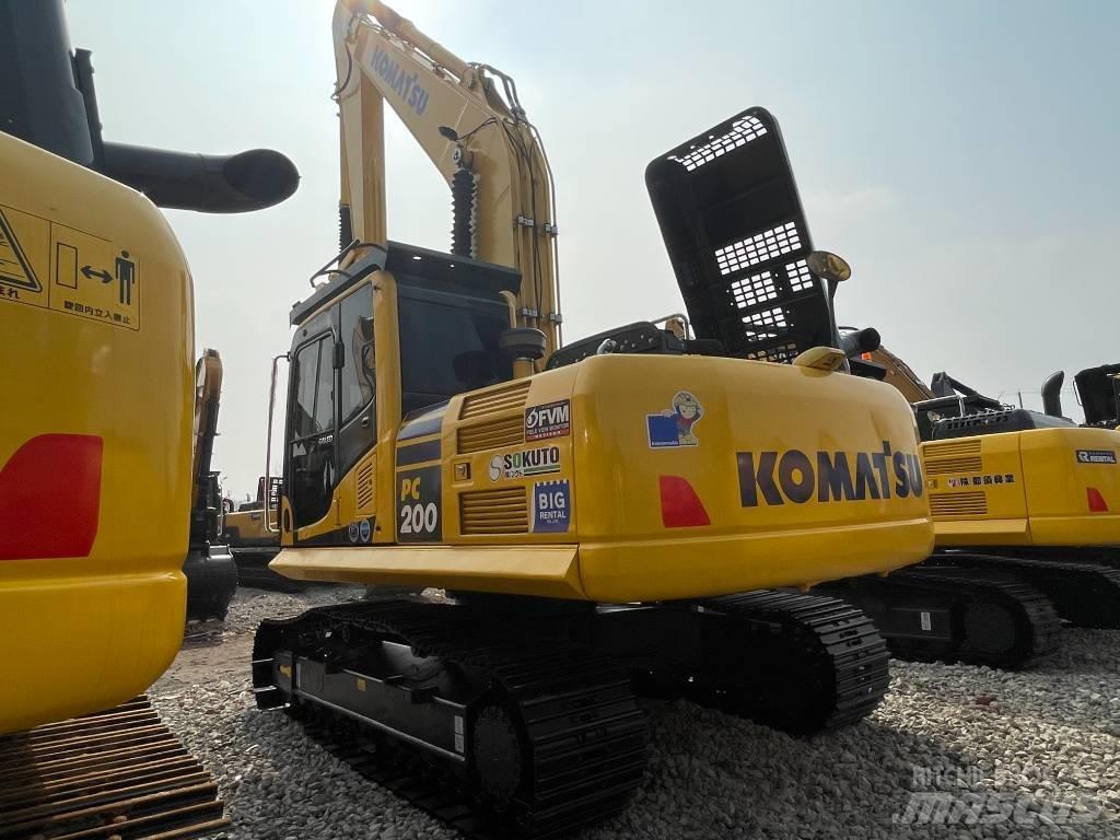 Komatsu PC 200 Koparki gąsienicowe