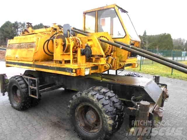 Sennebogen S 612 M Koparki zgarniakowe