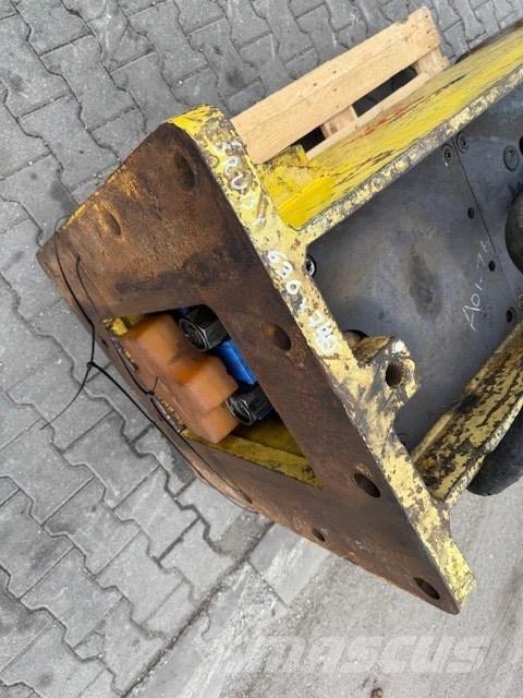 Soosan 121 Breaker Młoty hydrauliczne