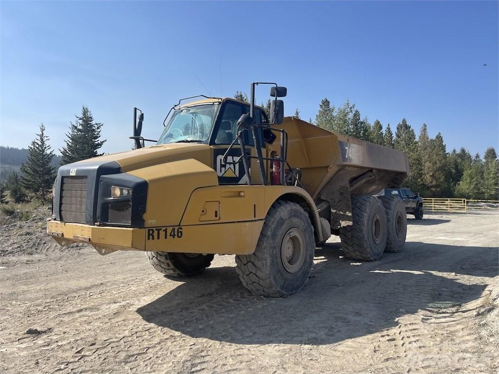 CAT 740B Wozidła przegubowe
