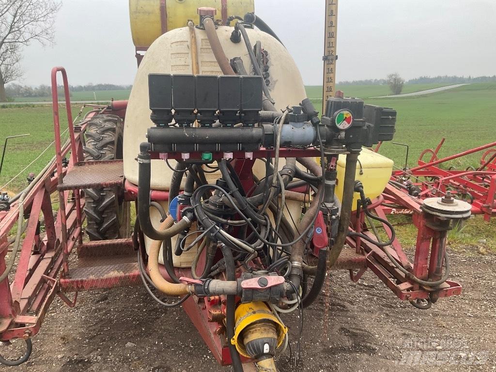 Hardi 2400 Opryskiwacze zaczepiane