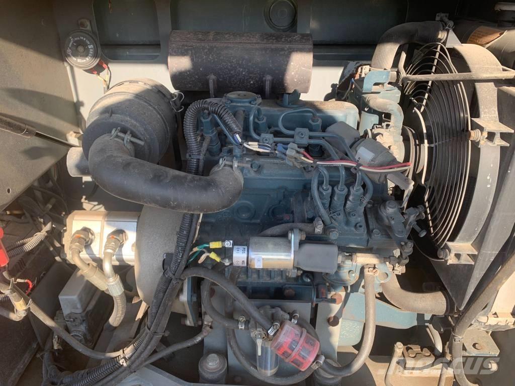 SkyJack SJ 6832 RT Podnośniki nożycowe