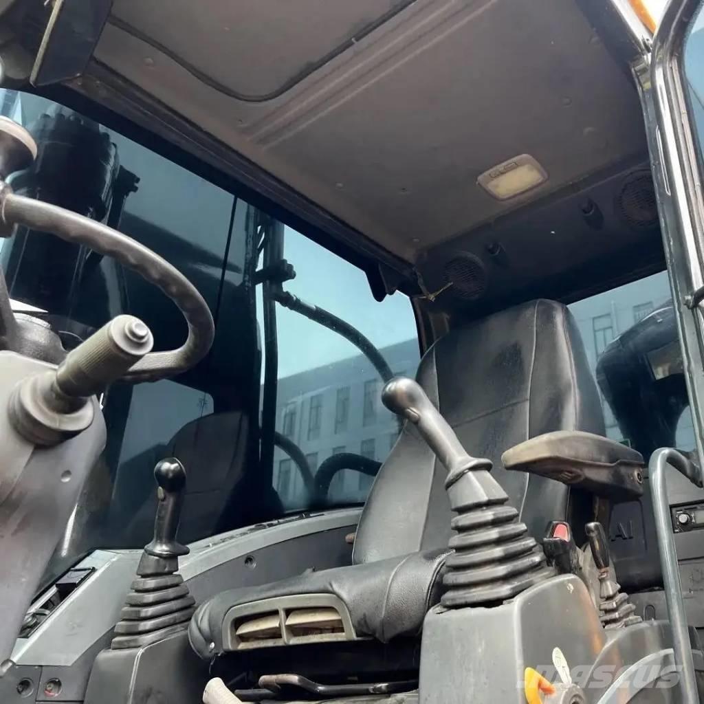 Hyundai R210W-9T Koparki kołowe