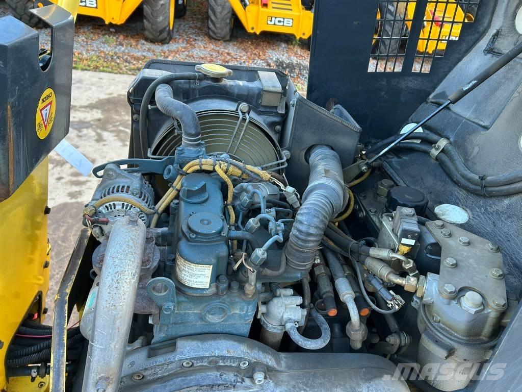 Bomag BW 80 ADH-2 Walce dwubębnowe